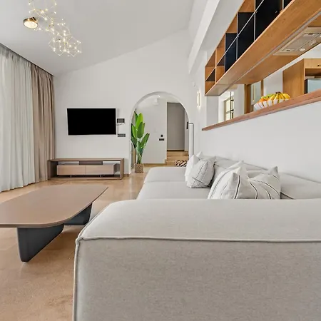 Albagiorno - Glykocharama 리지아